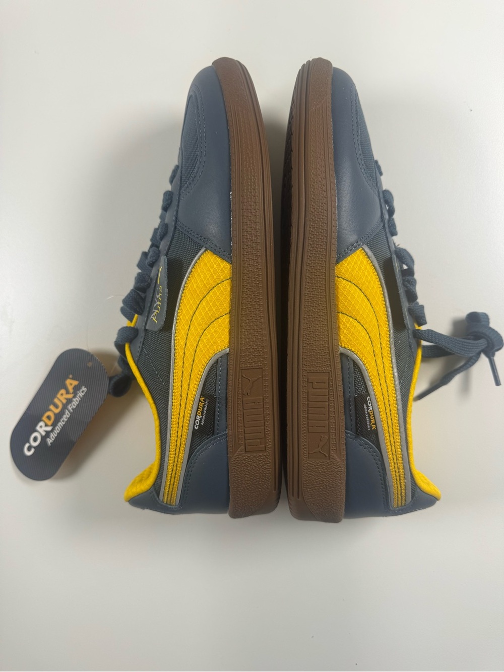 Puma Kids Low-Top Sneakers in Gray, Yellow and Brown